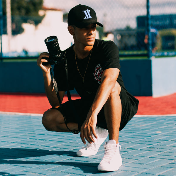 BLACK NYLON CAP WHITE LOGO